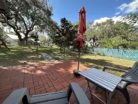 Under the Oaks Un-refined Florida Living