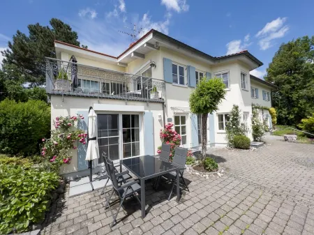 Gediegene Eleganz und fantastischer Bergblick in absoluter Ruhe! Отели в г. Шайдегг