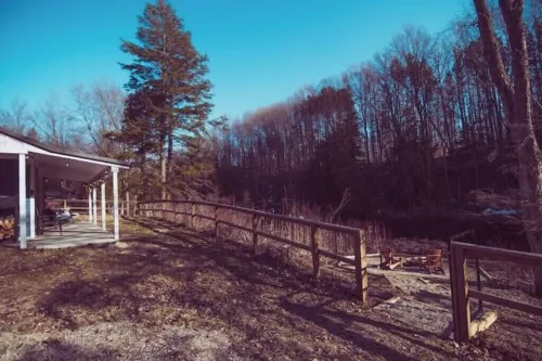 RIVER FRONT-Pet Friendly-Couples-Nature-Firepit Hotels in Free Soil Township