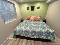 Gould’s Hideaway off street parking, close to Sand Hollow, Quail & Zion.