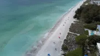 Beach Bliss: Open Wednesday, July 8th, $250/nt + Fees! - Strand