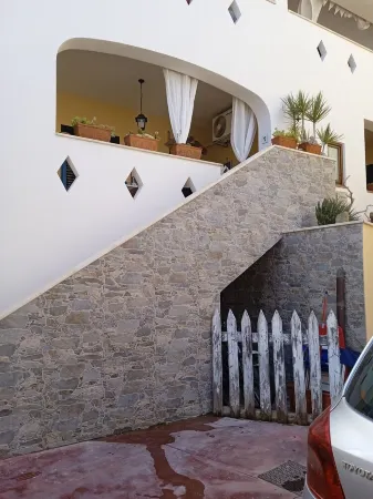 apartment/ flat - 2 rooms - 2/4 persons