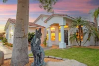 Modern Oasis for Starry Nights and Festive Lights