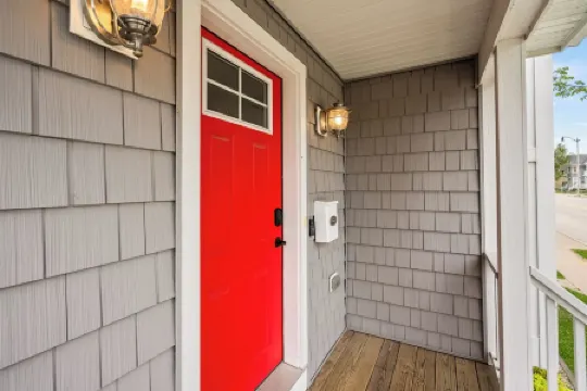 Family Fun! 17,000 Game Arcade, Sleeps 12, Walk to the Lake