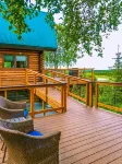 Private Lodging on 12 Acres with Kenai Mountain Views