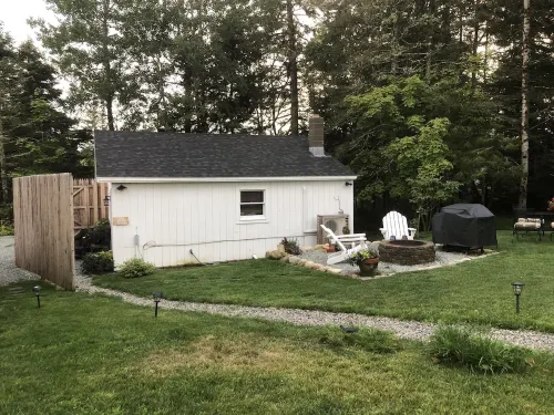 Little Brook Cottage Mount Desert Island “Pet Friendly” Hotels in Tremont