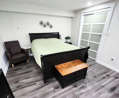 1 Bdrm Modern Oasis Near Everything.