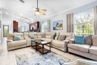 6 Bedrooms 4 baths Dream Pool Home near Vanderbilt Beach Naples Florida