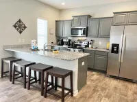 Murfreesboro townhome, convenient to I-24,  30 minutes to Nashville