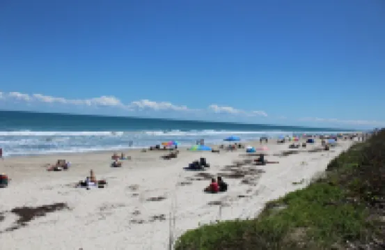 4 BEDROOM HOUSE JUST A WALK TO THE BEACH! 印度港口海灘酒店