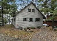 Updated, Tranquil Retreat on Round Lake - 3 Bed, 3 Bath with Sleeping Loft