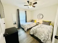 Relax In the Hill, close to I-95, Savannah, Ft Stewart and Hunter