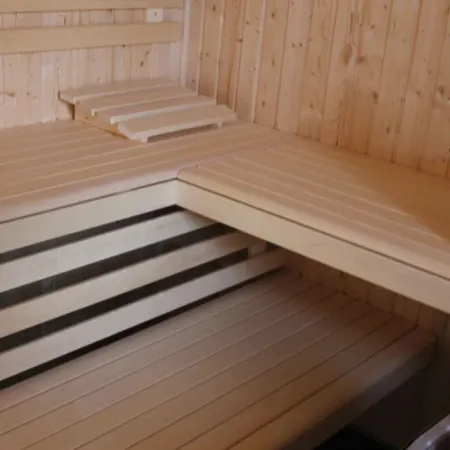 Thatched roof meets modernity, lake view; sauna, garden and much more...