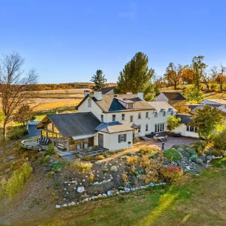 Idyllic 50 Acre Retreat w/ Pool, Tennis, Fishing; Built for XL Groups to Escape!