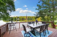 The quintessential lakeside cabin. Tradition meets today. Family, friends, pets!