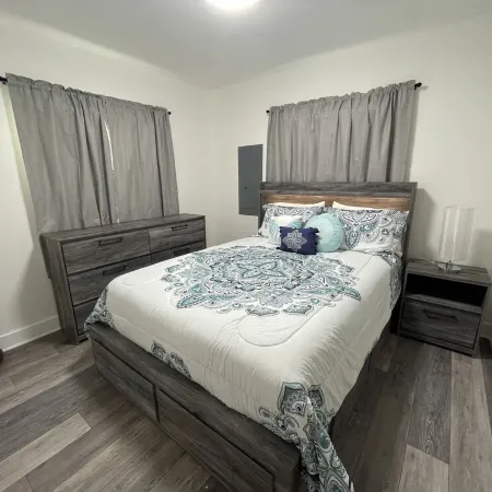 Lovely # 3 apartment near Lake Okeechobee and Marina. Отели в г. Хендри
