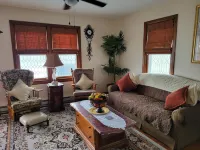 Cozy home near Casino, Breweries, Historical attractions, National Park & more Hotels in Jefferson County