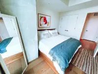 29th Floor Rainey St. Condo in Downtown Austin w/Rooftop Pool & Patio Hotels in Rainey Street Historic District