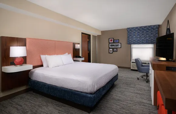 希爾頓歡朋酒店揚斯敦西 I-80