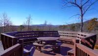 Blue Ridge Mountain View Huge Log Cabin Sleeps 18. Outdoor Living & Game Room