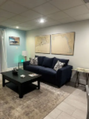 Cozy family  vacation suit Hotels in Gulf Breeze