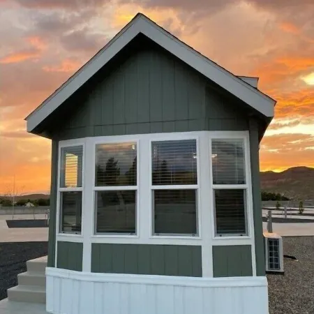 Cozy Stay in a Fun Tiny Cottage! BRAND NEW