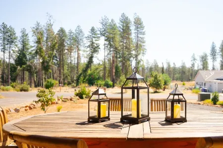 Quiet Paradise Family Home With A View