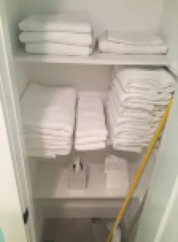 SOUND FRONT PRIVATE GUEST APARTMENT!