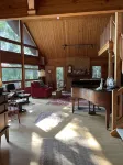 The River House at Whitestone: Pet Friendly, Secluded Private Beach, w/ Kayaks!