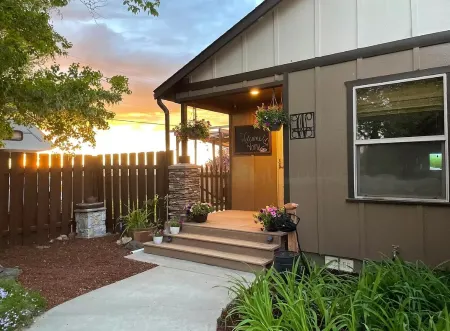 Pastoral home with mountain views for your recreational retreat.