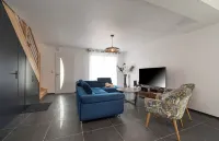 MA Bro - Erdivines - Beach 3km, Restaurants and Shops 200m, Swimming Pool 7X3,5 Hotels in Erdeven