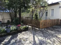 Small Detached House with Fenced Garden Area! All in Comfort! - บังกะโล