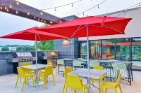 Home2 Suites by Hilton Rochester Mayo Clinic Area - breakfast