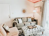 Loft-e-Lagoon -No Cleaning fee-Grated community-2 minute to the beach 에디스토 비치 호텔