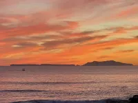 Charming Silverstrand Beach Cottage Just Steps to the Sand!