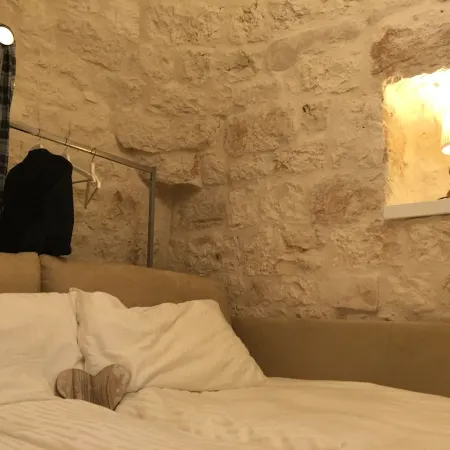 Perfect Oasis Among Olive Trees and Private Pool, for an Authentic Experience!