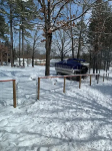 Pet-Friendly 3-bedroom neighborhood home close to shopping, lake and river 希伯酒店