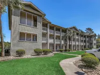 Pawley's Peace 2 miles to Beach Balcony View of 1st Hole 2BR2B
