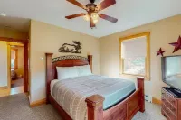 360 Degree Mountain & Sunset Views. Maine Ski Retreat. Mt Abram Village,