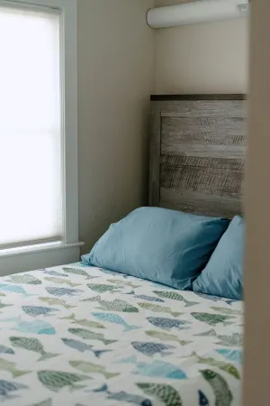 River & Bay Views! Shirley’s Temple! BAY CITY, MI