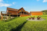 Big Elk Haus - 5Ksqft Home, Hot Tub, AC, Sleeps 14, 360 Views, PickleBall