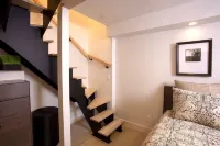 Fully Remodeled Modern Condo Steps from Warm Springs Lift