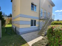 Cozy Vacation Apartment in the Countryside with Garden and Terrace Hotels in der Nähe von Jagdschloss Gelbensande