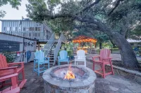 Luxury WATERFRONT home with HEATED POOL AND SPA Sleeps 28+