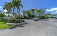 1st Fl Condo with a Private Sandy Beach on Atlantic Ocean & Pool - fully loaded! Hotels in Key Colony Beach