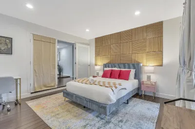 NewLuxHome!PoolTable!HotTub!Heart of Downtown SJ Hotel in zona San Jose McEnry Convention Center