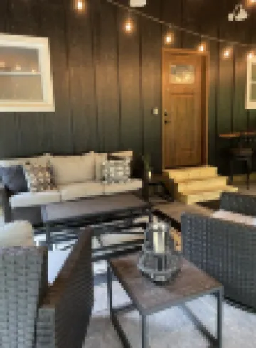 Black Diamond- The Ultimate Luxury Getaway!