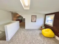 Spacious 4-Bedroom Craftsman in Garland District