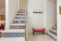A romantic loft in the enchanting city of Siena with lift, Air C. and WIFi Hotels in Drago
