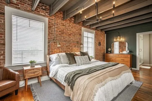 Local Charm Meets Modern Luxury in the North Texas Hill Country - 1.5hrs to DFW!
